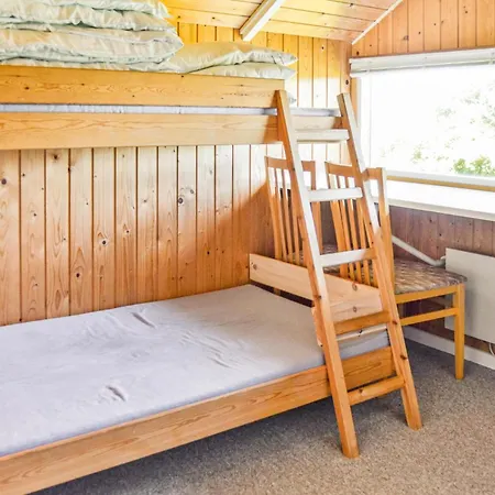 2 Bedroom Gorgeous In Hurup Thy Holiday home *