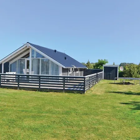 Awesome Home In Hurup Thy With Wifi